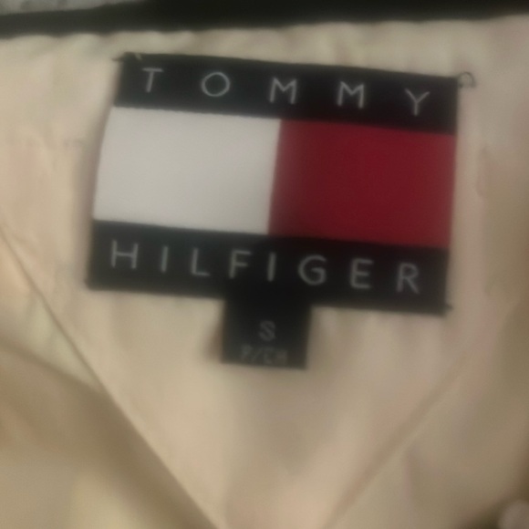 NWOT! Gorgeous Tommy Hilfiger 1/2 Zip Jacket. Cream w/ logo on breast and back. - Picture 8 of 15